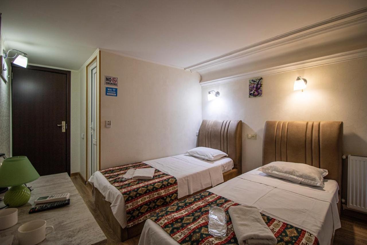 Hotelharmony Tbilisi Exterior foto
